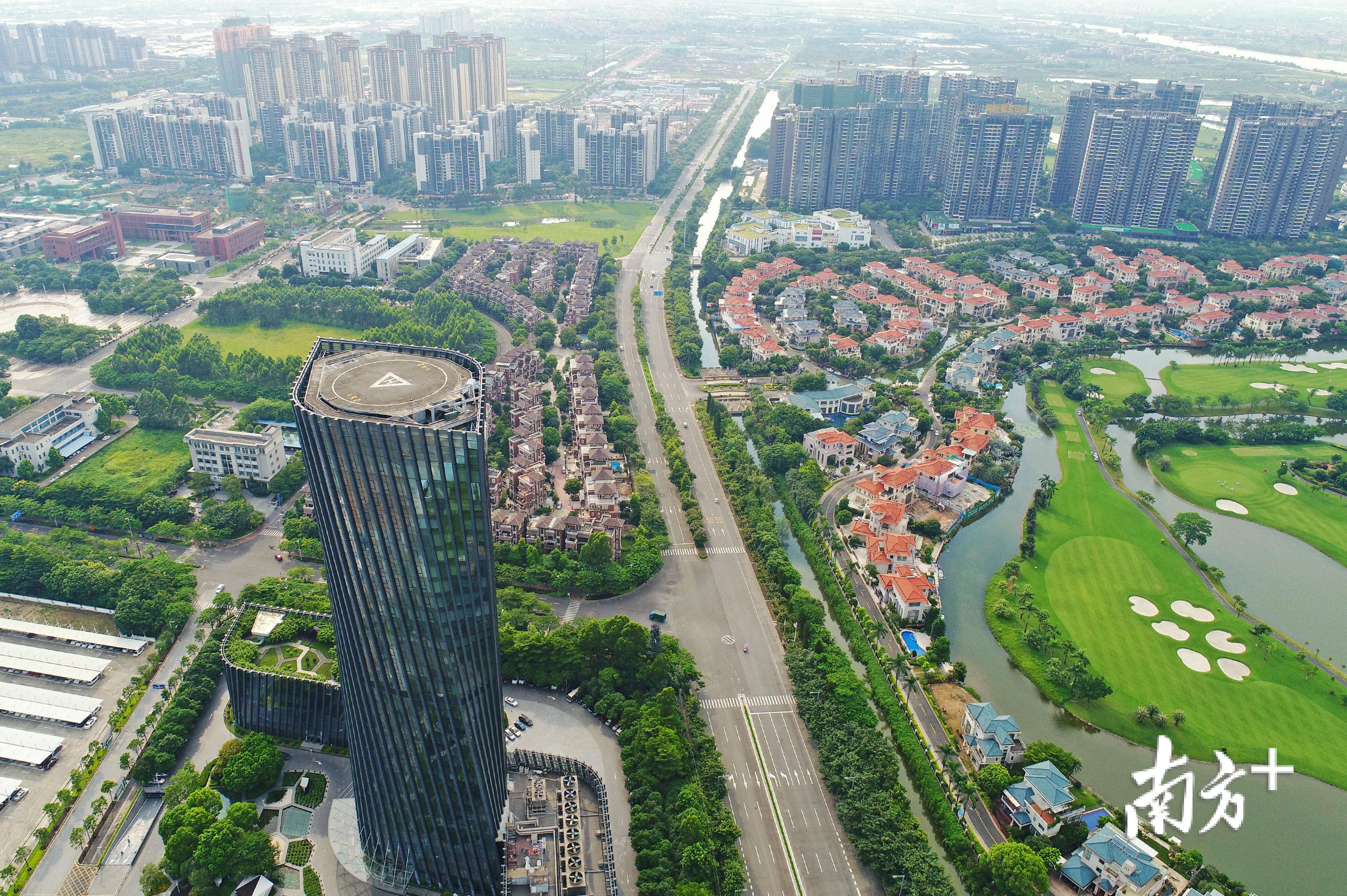 佛山狮山镇成为广东首个"千亿镇"
